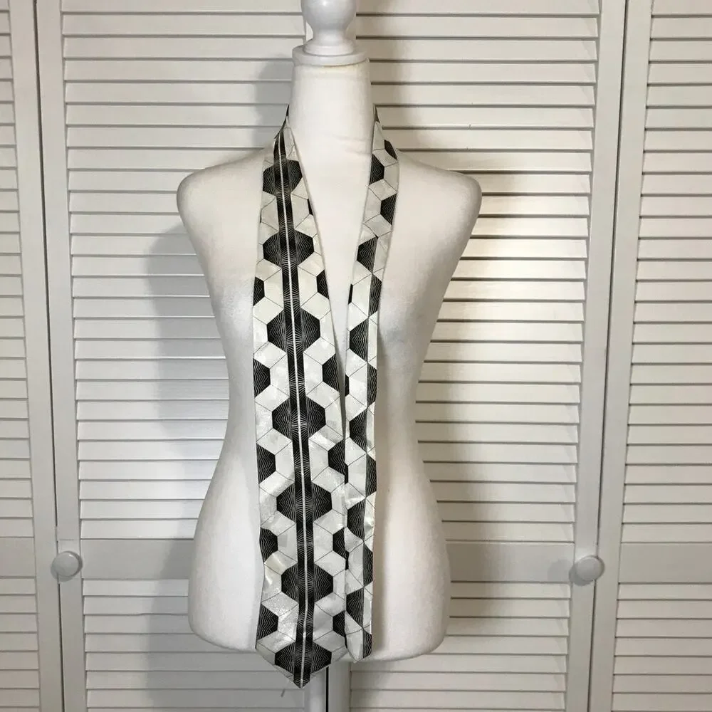 Sang Ho Silk Trad Co. White Black Wide Classic Mens Necktie 58”
